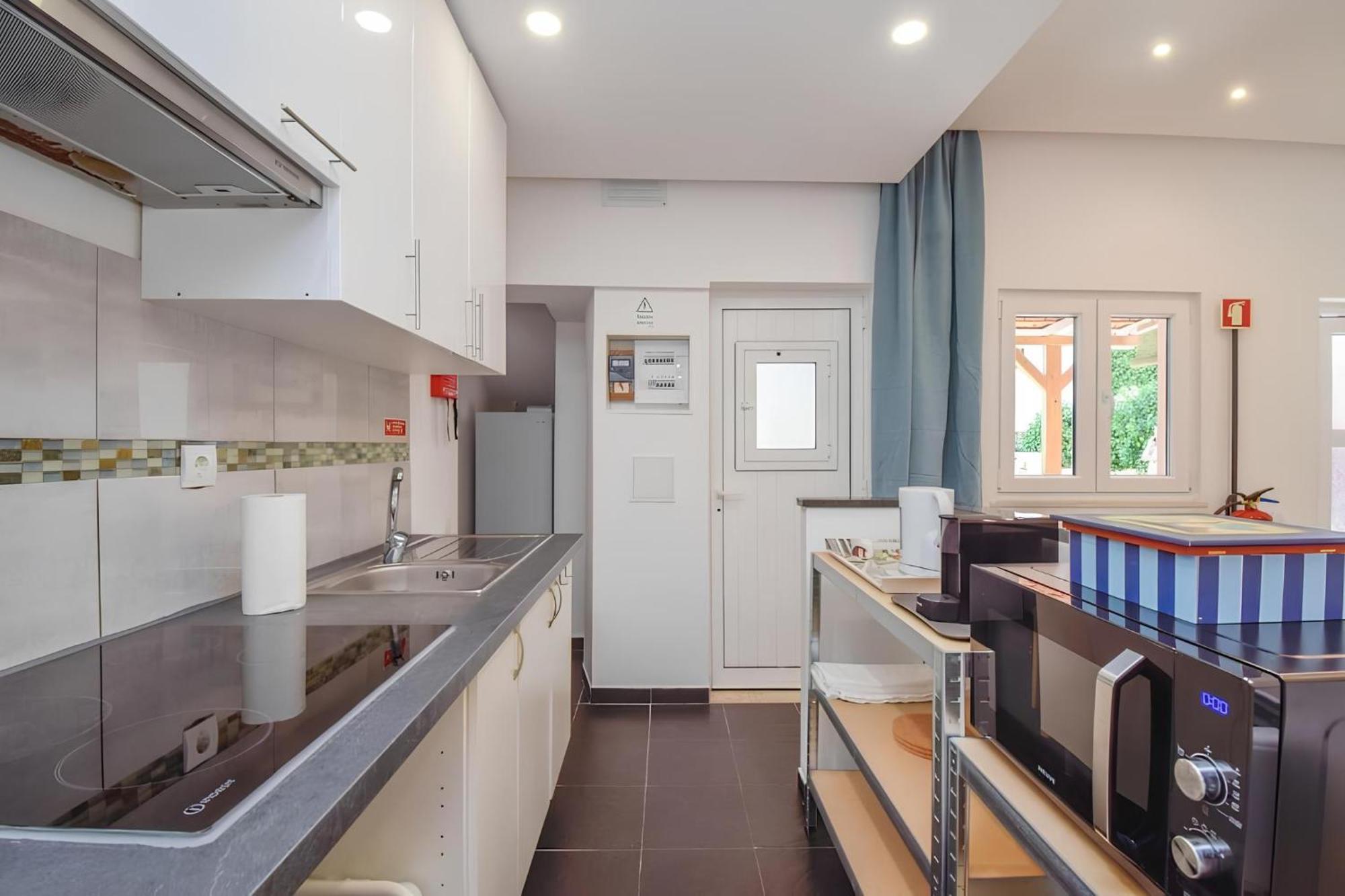 Casinha Da Parede - 5 Min From The Beach Exterior photo